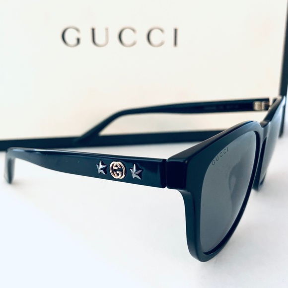 GUCCI GG0232SK Sunglasses